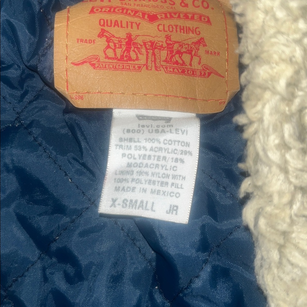 Denim jacket - Picture 3 of 3